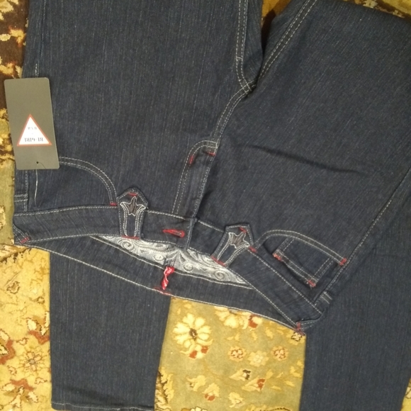 BUNDLE OF WOMANS JEANS/CAPRIS - Picture 7 of 7